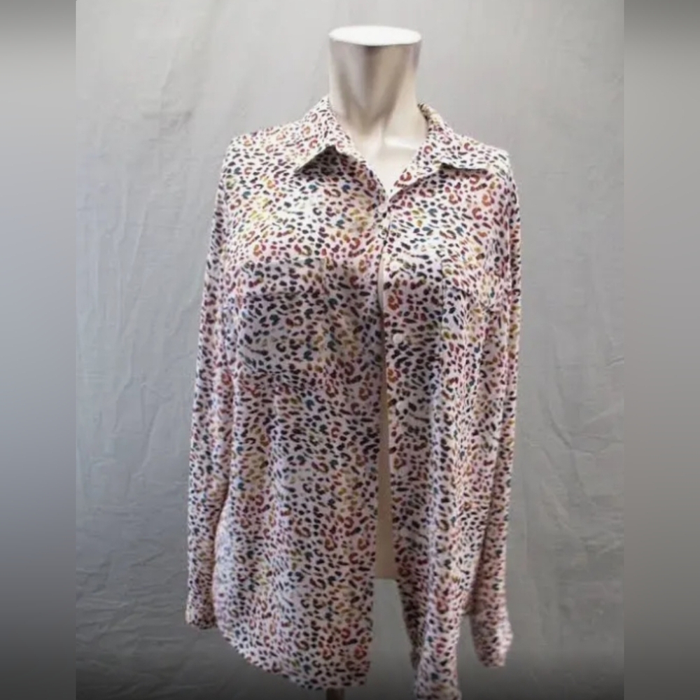 NWOT - Apt. 9 Multicolor button-down  blouse